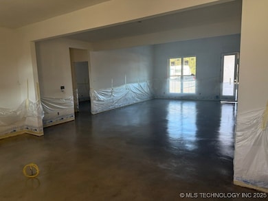 3618 W Evergreen St, Skiatook, OK 74070 - photo 6