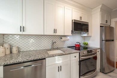 138 Main St unit 9, Fairhaven, MA 02719 - photo 4