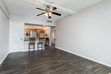 351 E Thomas Rd unit D103, Phoenix, AZ 85012 - photo 5