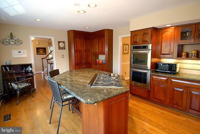 226 Little Falls St, Falls Church, VA 22046 - photo 4