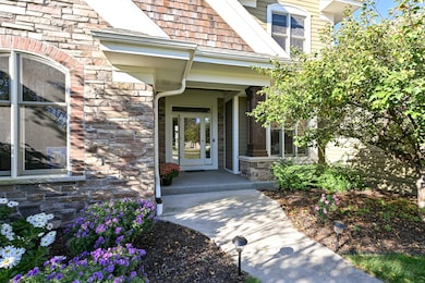 1005 E Oak Ct, Oak Creek, WI 53154 - photo 6