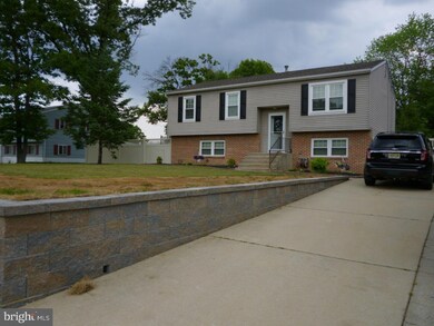 1527 Red Bank Ave, West Deptford, NJ 08086 - photo 2