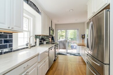 4 Perry Rd, Natick, MA 01760 - photo 3