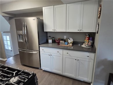 21670 Wilmore Ave, Euclid, OH 44123 - photo 3