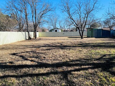 108 W Mulberry St, Fredericksburg, TX 78624 - photo 7