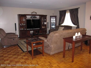 76 Lamped Loop unit A, Staten Island, NY 10314 - photo 4
