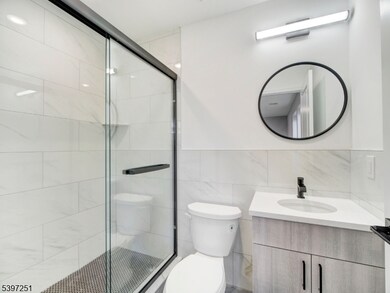 32 N 14th St unit 2, East Orange, NJ 07017 - photo 6