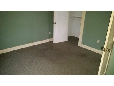 323 Maple St, Tipton, IN 46072 - photo 4