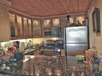 146 Warren Ave unit 5, Boston, MA 02116 - photo 2