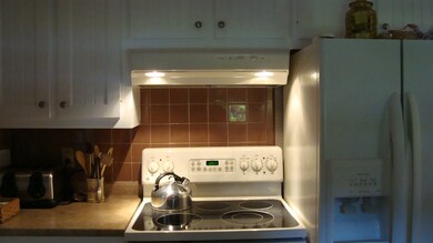 10 Cortland Rd, Hampstead, NH 03826 - photo 7