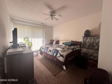 Primary Bedroom (2)