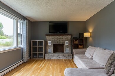 4 Kokokehas Dr, Litchfield, NH 03052 - photo 6