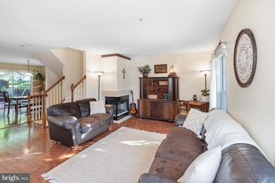 20361 Mill Pond Terrace, Germantown, MD 20876 - photo 6