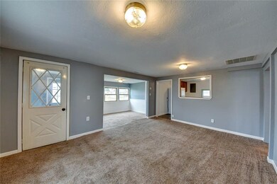 12 33rd Ave SW, Cedar Rapids, IA 52404 - photo 6