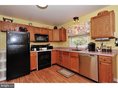 3417 Ash Way, Perkiomenville, PA 18074 - photo 6