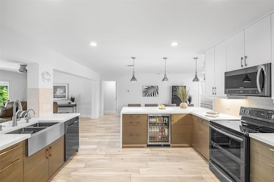 255 Imperial Ln, Lauderdale By the Sea, FL 33308 - photo 3