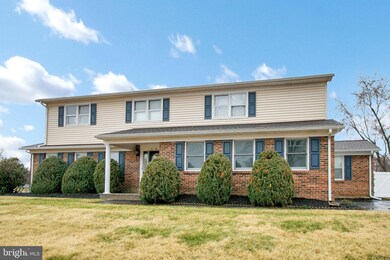 141 W Savannah Dr, Bear, DE 19701 - photo 2