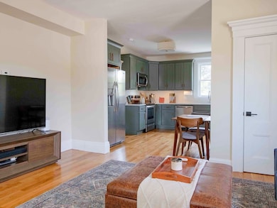 149 High St unit 3, Danvers, MA 01923 - photo 4