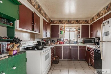 225 N 1600 W, Blackfoot, ID 83221 - photo 7