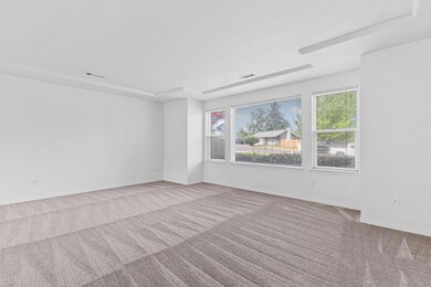 1348 N Modoc Ave, Medford, OR 97504 - photo 5