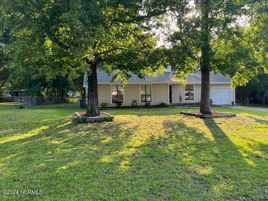 1307 Kevin Ct, Jacksonville, NC 28546 - photo 4