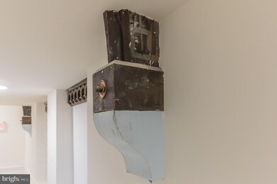 141 Krams Ave unit 5, Philadelphia, PA 19127 - photo 7