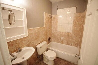 505 36th St unit Upper, West Palm Beach, FL 33407 - photo 7
