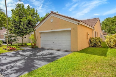 1611 Palermo Dr, Weston, FL 33327 - photo 5