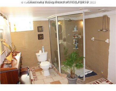 Main Level Bathroom.