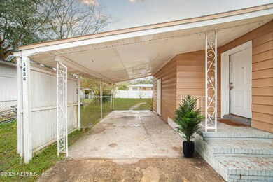 4434 Rainer Rd, Jacksonville, FL 32210 - photo 4
