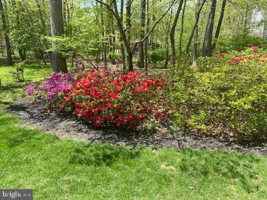 8724 Doves Fly Way, Laurel, MD 20723 - photo 3