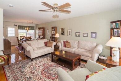 1244 Pin Oak Dr, Perkiomenville, PA 18074 - photo 3