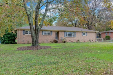 212 Ivy Dr, Simpsonville, SC 29680 - photo 6