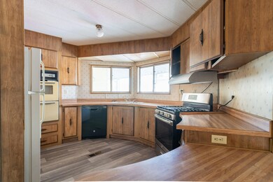 600 W Rose ave web-3