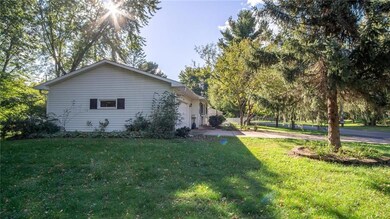 1620 4th Ave N, Menomonie, WI 54751 - photo 3