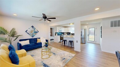 138 Carol Louise Dr, Caseyville, IL 62232 - photo 5