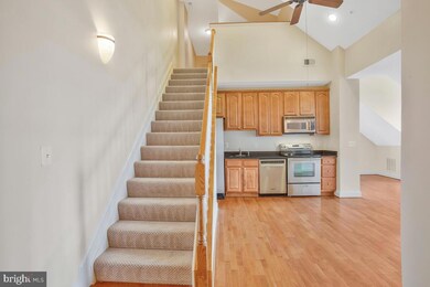 601 7th St unit 401, Laurel, MD 20707 - photo 5