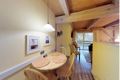 21 Island Inn Rd unit 33, Oak Bluffs, MA 02568 - photo 5
