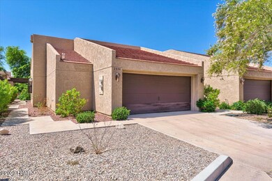 03-2554 Fireston Place-3