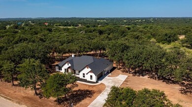 131 Post Oak Ln, Springtown, TX 76082 - photo 2