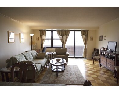 Hawthorne Place Condominium unit 7R, Boston, MA 02114 - photo 2