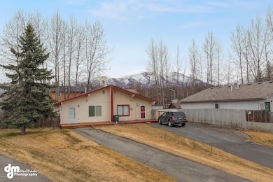 265 Fall Leaf Circle Anchorage AK 99504