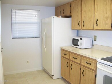 B-204 -Kitchen 2