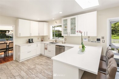 18418 Homeview Dr, Edmonds, WA 98026 - photo 7