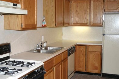 2931 Byron Center Ave SW unit C, Wyoming, MI 49519 - photo 6