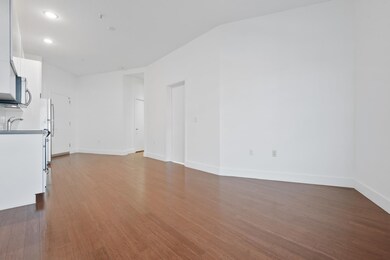 The Saffron unit 202, Jersey City, NJ 07302 - photo 3