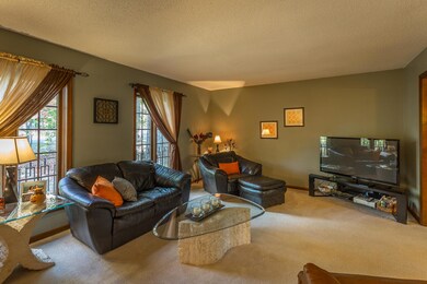 903 Autumn Way Lane-25