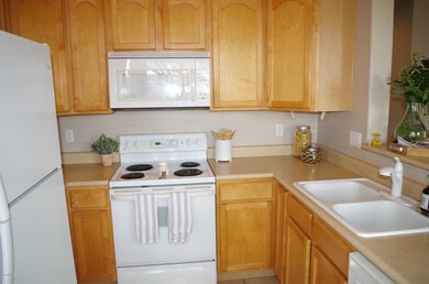 Kitchen_7652 Sierra Park