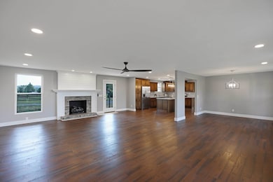 2450 Highway 25, Cottontown, TN 37048 - photo 3