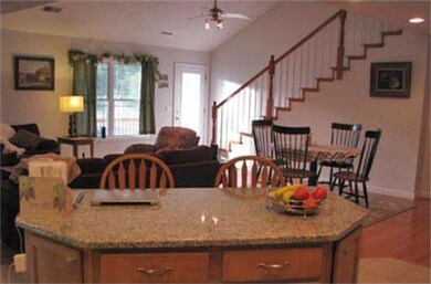 216 Reservoir St unit 307, Holden, MA 01520 - photo 4